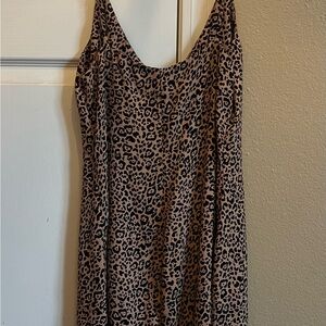 😍REFORMATION Leopard Print Sleeveless Dress😍